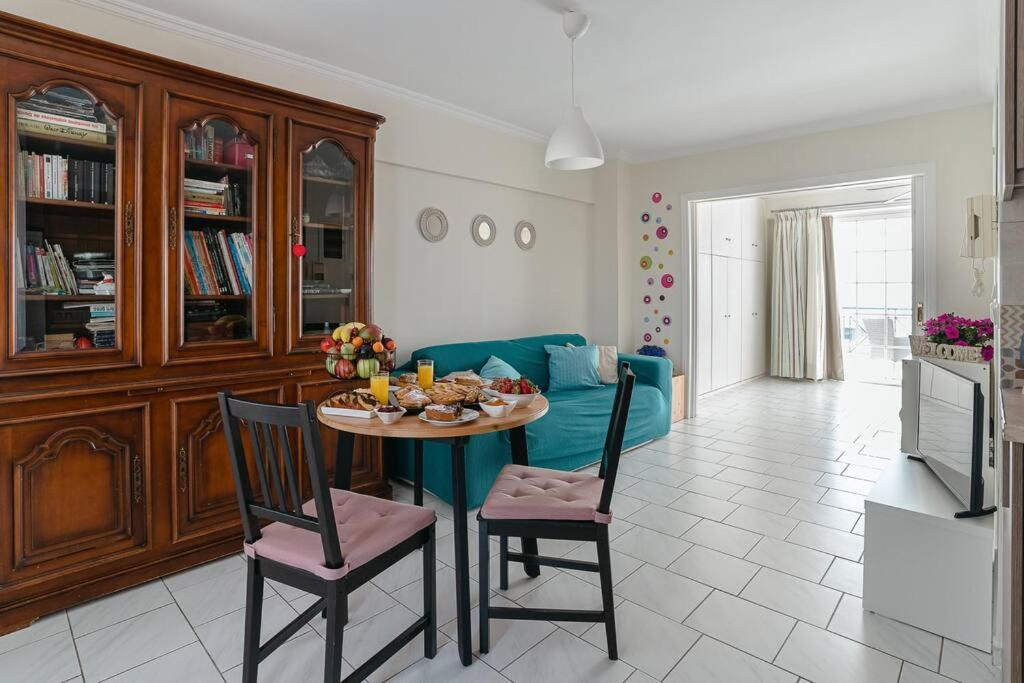 Sea View Apartment "Elise" Loutraki Exterior photo